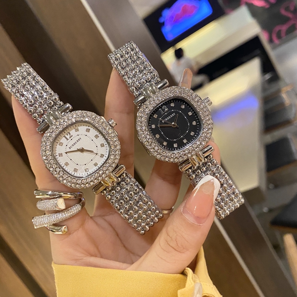 ブランド時計正面デザイン